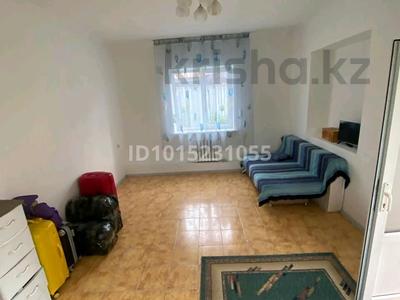 2-комнатная квартира · 60 м² · 1/2 этаж, мкр Коктобе, Максимова — Максимова 1 за 250 000 ₸ в Алматы, Медеуский р-н