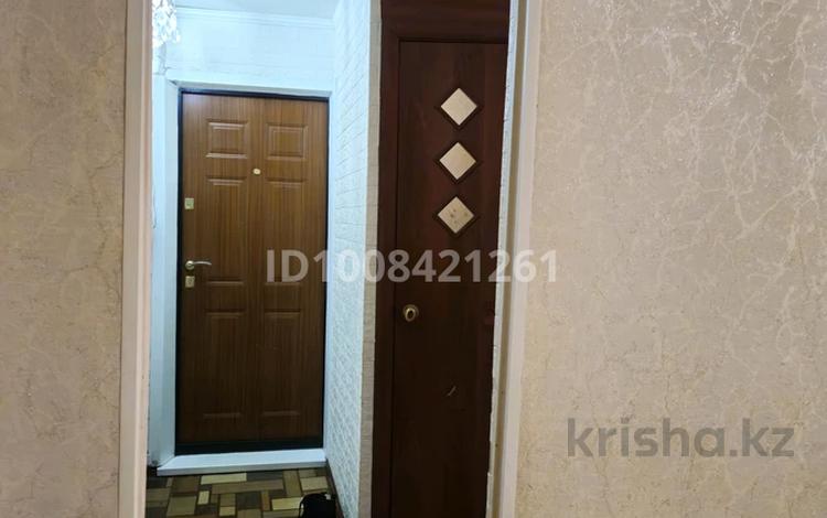 2-комнатная квартира · 48 м² · 5/5 этаж, мкр Юго-Восток, Мкр Юго-Восток, 30й микрорайон 23 за 160 000 ₸ в Караганде, Казыбек би р-н — фото 2