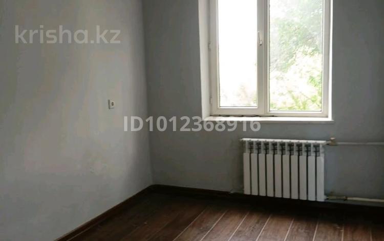 4-бөлмелі пәтер · 74 м² · 4/9 қабат, 3-й микрорайон, 3-й микрорайон 7 дом — Т.Ц. Баян Сулу, бағасы: 150 000 ₸ в Шымкенте, Туран р-н — фото 2