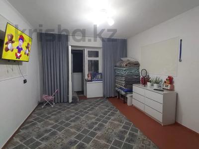 1-комнатная квартира · 34 м² · 3/4 этаж, Улбике Акына 154а — Толе би за 10 млн ₸ в Таразе