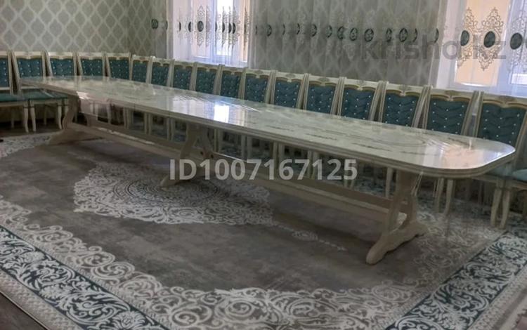 Отдельный дом · 6 комнат · 235 м² · 8 сот., Жандарбекова за 37 млн 〒 в Таразе — фото 2