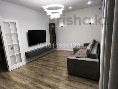 3-бөлмелі пәтер · 93 м² · 11/12 қабат, ул. Толе Би 25/1, бағасы: 68 млн ₸ в Астане, Есильский р-н