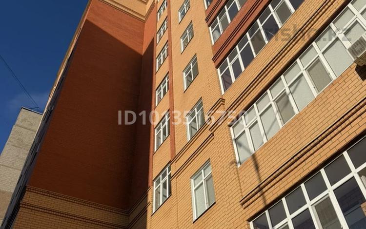 3-бөлмелі пәтер · 68 м² · 8/9 қабат, Гүлдер 3 ш/а., Таттимбета 3/14 — Таттимбета, бағасы: 38.9 млн ₸ в Караганде, Казыбек би р-н — фото 8