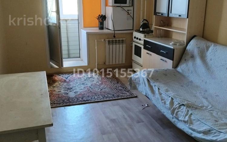 1-комнатная квартира · 21 м² · 3/6 этаж, мкр Айгуль, Курмангалиева — Ост.Депо р-не 4 поликлиника за 100 000 ₸ в Уральске — фото 2