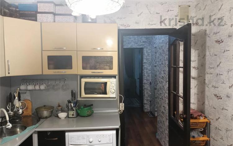 3-комнатная квартира · 62 м² · 5/5 этаж, Майкудук, мкр Голубые пруды за 18.7 млн 〒 в Караганде, Алихана Бокейханова р-н — фото 2