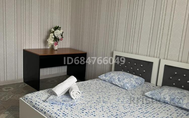 3-бөлмелі пәтер · 80 м² · 2/5 қабат, мкр. Алтын орда, Мкр. Батыс-2 5д, бағасы: 30 000 ₸ в Актобе — фото 16