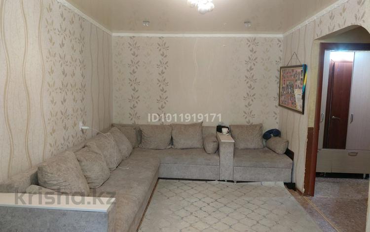 2-бөлмелі пәтер · 44 м² · 1/5 қабат, ул. Абая 40, бағасы: 7.7 млн ₸ в Темиртау — фото 2