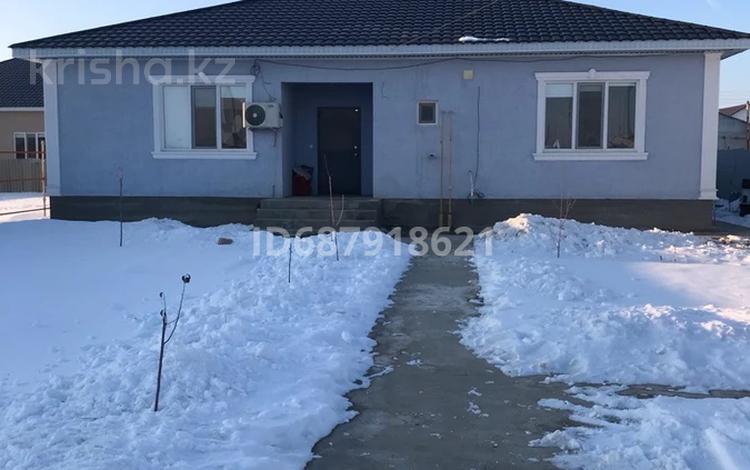 Отдельный дом · 6 комнат · 225 м² · 8 сот., мкр Байтак-2, Мкр Водников-2 за 35 млн ₸ в Атырау — фото 2
