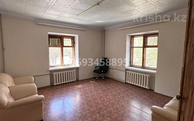 2-комнатная квартира, 52 м², 2/4 этаж, Уалиханова 4 за 14 млн 〒 в Балхаше — фото 2