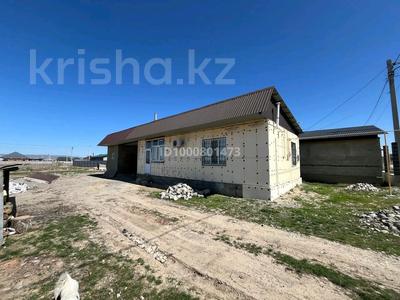 Отдельный дом · 2 комнаты · 40 м² · 10 сот., 47 34 — Находиться возле школы за 15 млн 〒 в Талдыкоргане, село Ынтымак