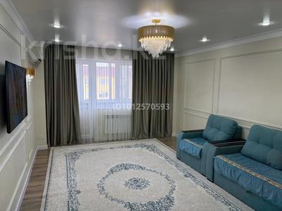 2-комнатная квартира · 76 м² · 9/9 этаж, мкр. Алмагуль 3 за 25 млн 〒 в Атырау