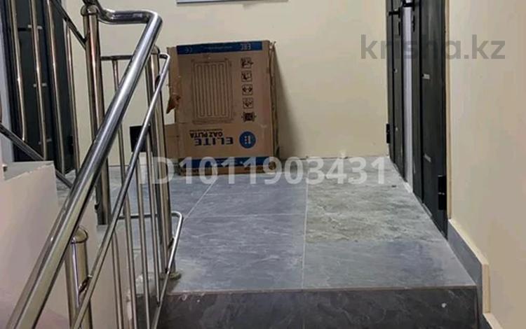 1-комнатная квартира · 39.2 м² · 1/5 этаж, ул. Бозарык 688/2 за 16 млн ₸ в Шымкенте, Енбекшинский р-н — фото 2