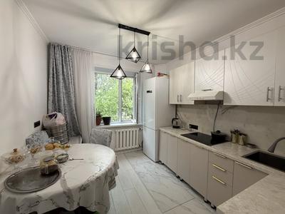 3-комнатная квартира · 63 м² · 2/5 этаж, мкр Юго-Восток, мкр Степной 2 за 28 млн ₸ в Караганде, Казыбек би р-н