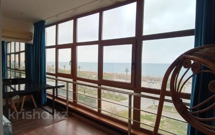 3-бөлмелі пәтер · 70 м² · 4/5 қабат, 14-й мкр 22, бағасы: 23.5 млн ₸ в Актау — фото 2