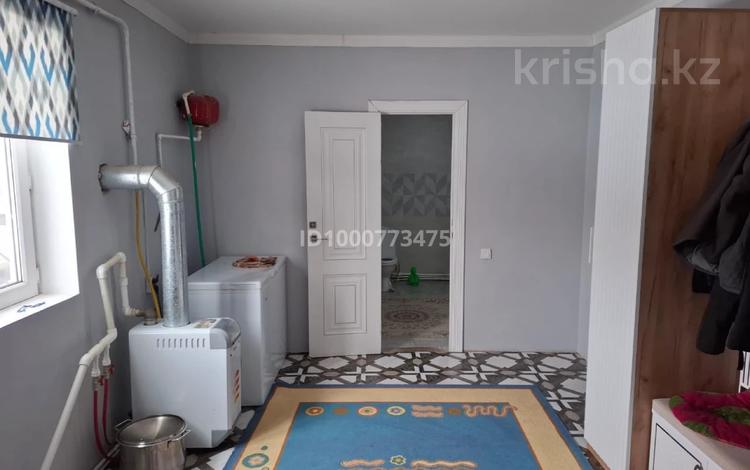 Отдельный дом · 6 комнат · 180 м² · 10 сот., Заречный 4,Сарайшық 63 за 30 млн ₸ в Актобе, жилой массив Заречный-4 — фото 2