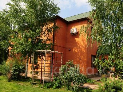 Жеке үй · 4 бөлме · 225 м² · 10 сот., Бейбитшилик 97, бағасы: 95 млн 〒 в Жибек Жолы