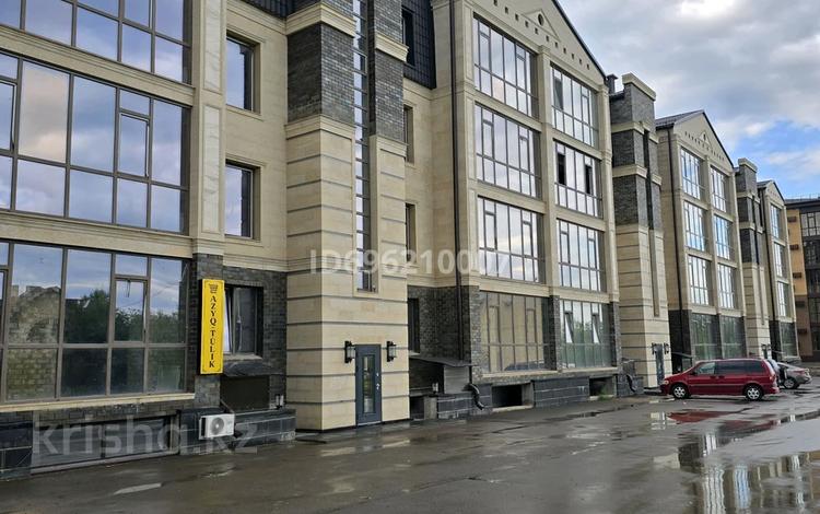 3-комнатная квартира, 76.6 м², 4/4 этаж, мкр Городской Аэропорт, Алтын-Арка 20