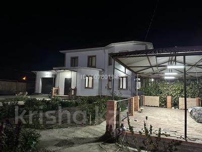 Отдельный дом · 7 комнат · 300 м² · 10 сот., Жетысу 61 — Школы мурагер и хан шатыр за 500 000 〒 в 