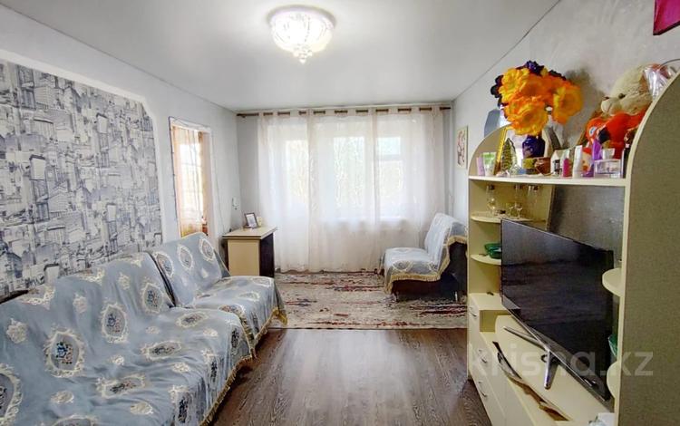 3-комнатная квартира · 45 м² · 5/5 этаж, Майкудук, 12й микрорайон за 9 млн ₸ в Караганде, Алихана Бокейханова р-н — фото 2