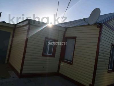 Отдельный дом · 3 комнаты · 100 м² · 120 сот., мкр Шанхай — Снайперская за 16 млн ₸ в Актобе
