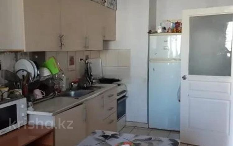 2-комнатная квартира · 63 м² · 7/9 этаж, мкр Аккент за 30.5 млн ₸ в Алматы, Алатауский р-н — фото 4