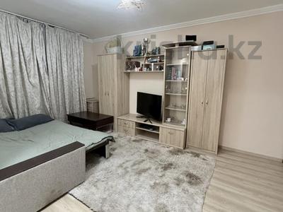 1-бөлмелі пәтер · 30 м² · 1/4 қабат, Жарокова 192, бағасы: 23 млн ₸ в Алматы, Бостандыкский р-н
