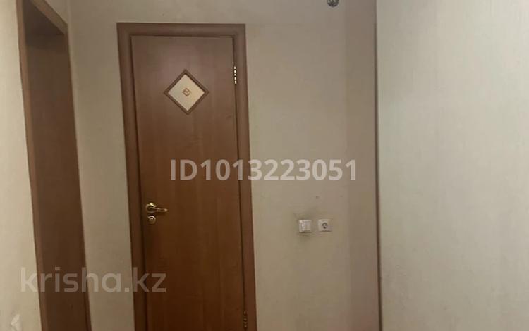3-комнатная квартира · 62 м² · 9/10 этаж, Керамическая 82А за 22 млн ₸ в Караганде, Казыбек би р-н — фото 2