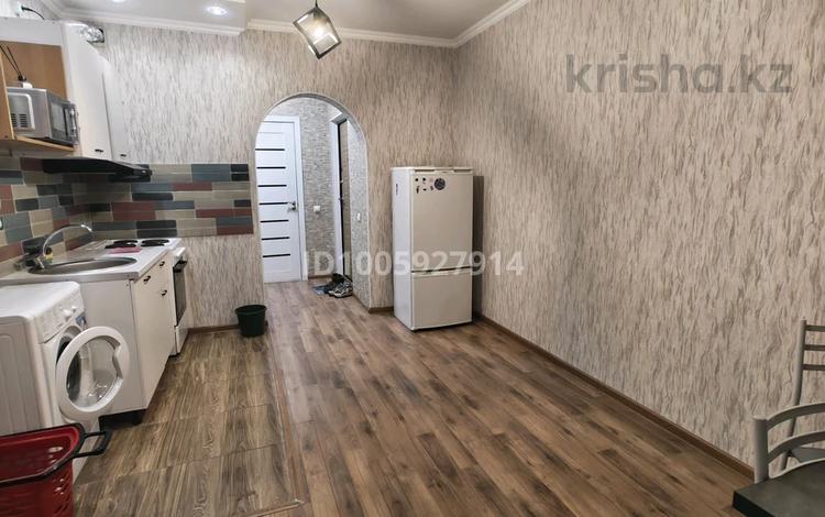 1-комнатная квартира · 42 м² · 10/10 этаж, мкр Аксай-5, Мкр Аксай, Б. Момышулы 25 — Рынок Арыстан. метро Момышулы за 240 000 ₸ в Алматы, Ауэзовский р-н — фото 10