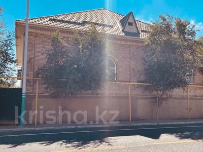Отдельный дом · 13 комнат · 360 м² · 19 сот., Абулхаир хана 8 за 55 млн 〒 в 