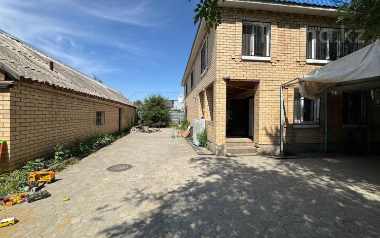 Отдельный дом · 7 комнат · 229.5 м² · 4.1 сот., 5 Апреля за 55 млн 〒 в Костанае — фото 9