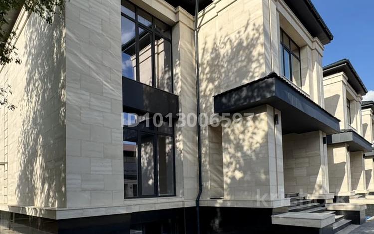 Жеке үй · 8 бөлме · 340 м² · 30 жүзд., Михайловка ш/а., Мкр Михайловка ул. Крылова — Ул.Крылова, бағасы: 170 млн ₸ в Караганде, Казыбек би р-н — фото 2