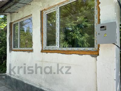 Дача · 1 комната · 712 м² · 7.2 сот., ул. Самалдык 11 за 4.5 млн 〒 в Таразе