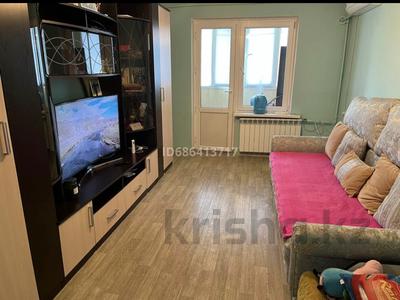 2-комнатная квартира, 50 м², мкр Аксай-3А за 35 млн 〒 в Алматы, Ауэзовский р-н
