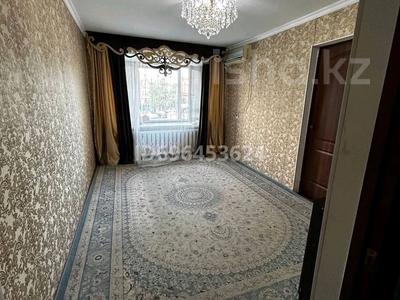 3-бөлмелі пәтер · 52 м² · 2/5 қабат, 3 укр квартал 2 — старый базар, бағасы: 15 млн ₸ в 