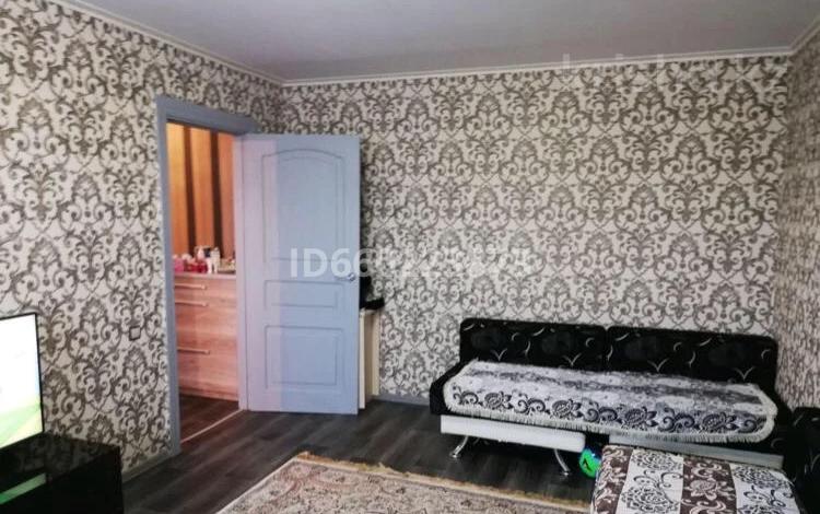 2-комнатная квартира · 55 м² · 6/9 этаж, Шакарима 13а — Валиханова за 10 000 〒 в Семее — фото 2