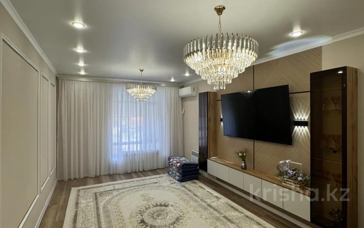 3-комнатная квартира · 100 м² · 3/5 этаж, мкр. Алтын орда, Саздинское Лесничество 228/5 за 46 млн ₸ в Актобе — фото 2