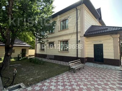 Отдельный дом · 9 комнат · 240 м² · , мкр Шапагат 1 — Шапагат за 180 млн ₸ в Шымкенте, Каратауский р-н