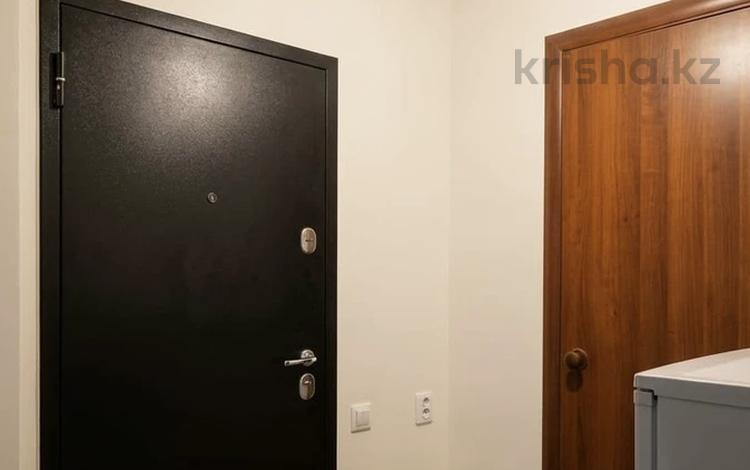 1-бөлмелі пәтер · 15 м² · 8/9 қабат, Дулатова, бағасы: 4.2 млн ₸ в Семее — фото 2