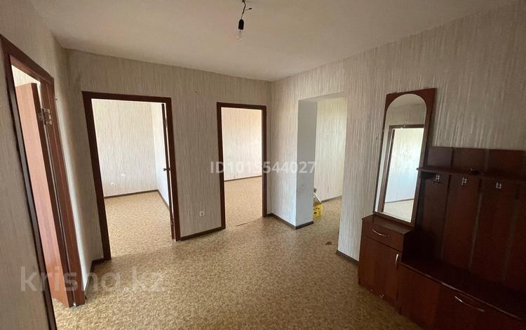 3-бөлмелі пәтер · 81.9 м² · 3/5 қабат, 82 квартал 3 — микрорайон Кунай, бағасы: 27 млн ₸ в Костанае — фото 2