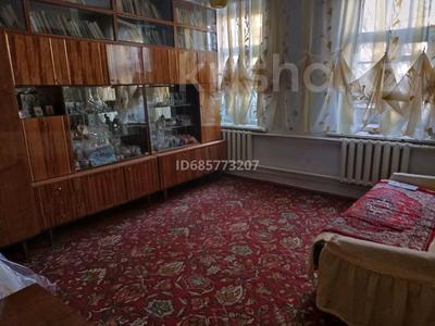 Отдельный дом • 5 комнат • 178 м² • 4 сот., Рыскулбекова за 15 млн 〒 в Ленгере