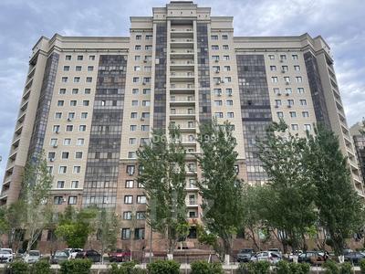 2-комнатная квартира, 65 м², 12/16 этаж, Валиханова 12 за ~ 33.3 млн 〒 в Астане, р-н Байконур