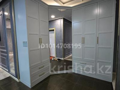 6-комнатная квартира · 300 м² · 2/10 этаж, 16-й мкр за 500 000 ₸ в Актау