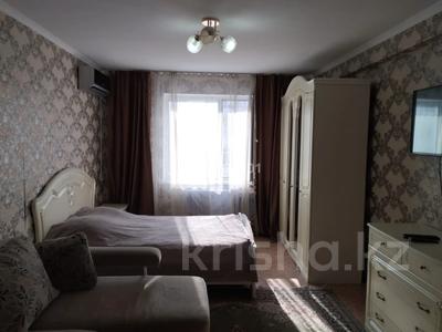 1-комнатная квартира, 45 м², 5/5 этаж посуточно, Коктем 16 за 7 000 〒 в Талдыкоргане