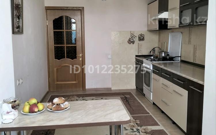 3-бөлмелі пәтер · 76.5 м² · 4/5 қабат, Мкр. Сырдария 19, бағасы: 24 млн ₸ в  — фото 3