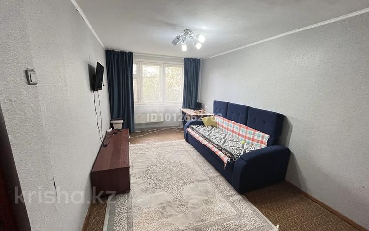 2-бөлмелі пәтер · 43.7 м² · 1/3 қабат, Бегельдинова 36, бағасы: 3.2 млн ₸ в заводском — фото 2