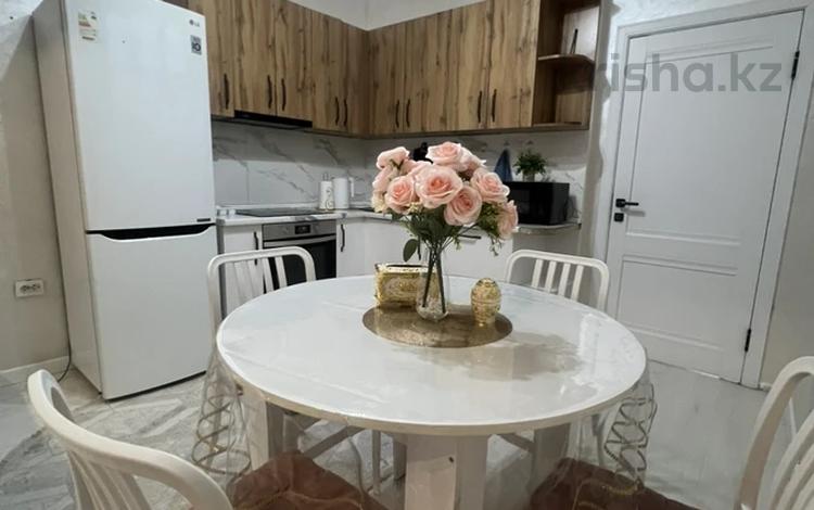 2-комнатная квартира · 60 м² · 12/12 этаж, Торайгырова 21/1 — Мустафина за 25 000 ₸ в Алматы, Бостандыкский р-н — фото 21