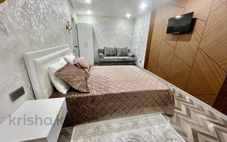 1-бөлмелі пәтер · 40 м² · 8/9 қабат, 11 ш/а. 115, бағасы: 12 000 ₸ в Актобе, мкр 11 — фото 2