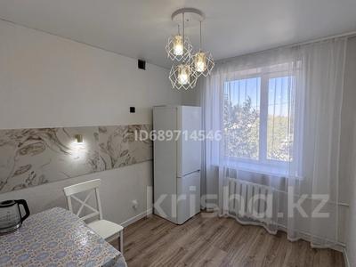 2-бөлмелі пәтер · 45 м² · 2/3 қабат, Островского 30, бағасы: 12 млн ₸ в Балхаше
