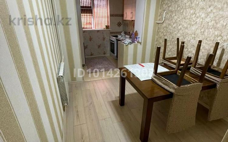 3-бөлмелі пәтер · 72.9 м² · 1/5 қабат, 15-ш/а. 53, бағасы: 200 000 ₸ в Актау, 15-й мкр — фото 2