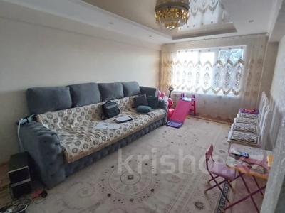 4-комнатная квартира, 80 м², 5/5 этаж, Шакарима 150 за 19.4 млн 〒 в Усть-Каменогорске